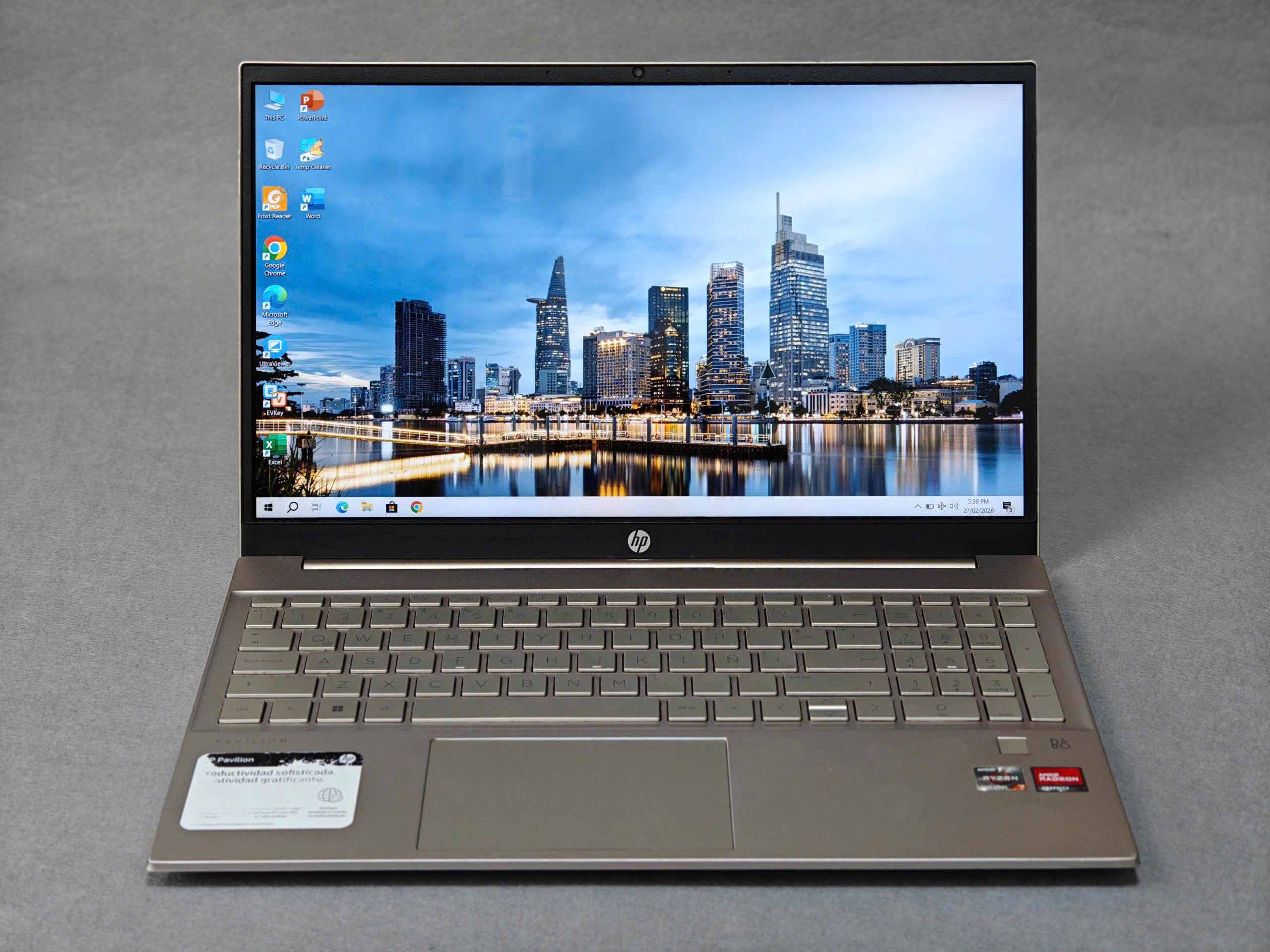 Laptop HP 15-EH Rzen 7-5700u Ram 8GB SSD 512GB Màn hình 15.6 FHD 