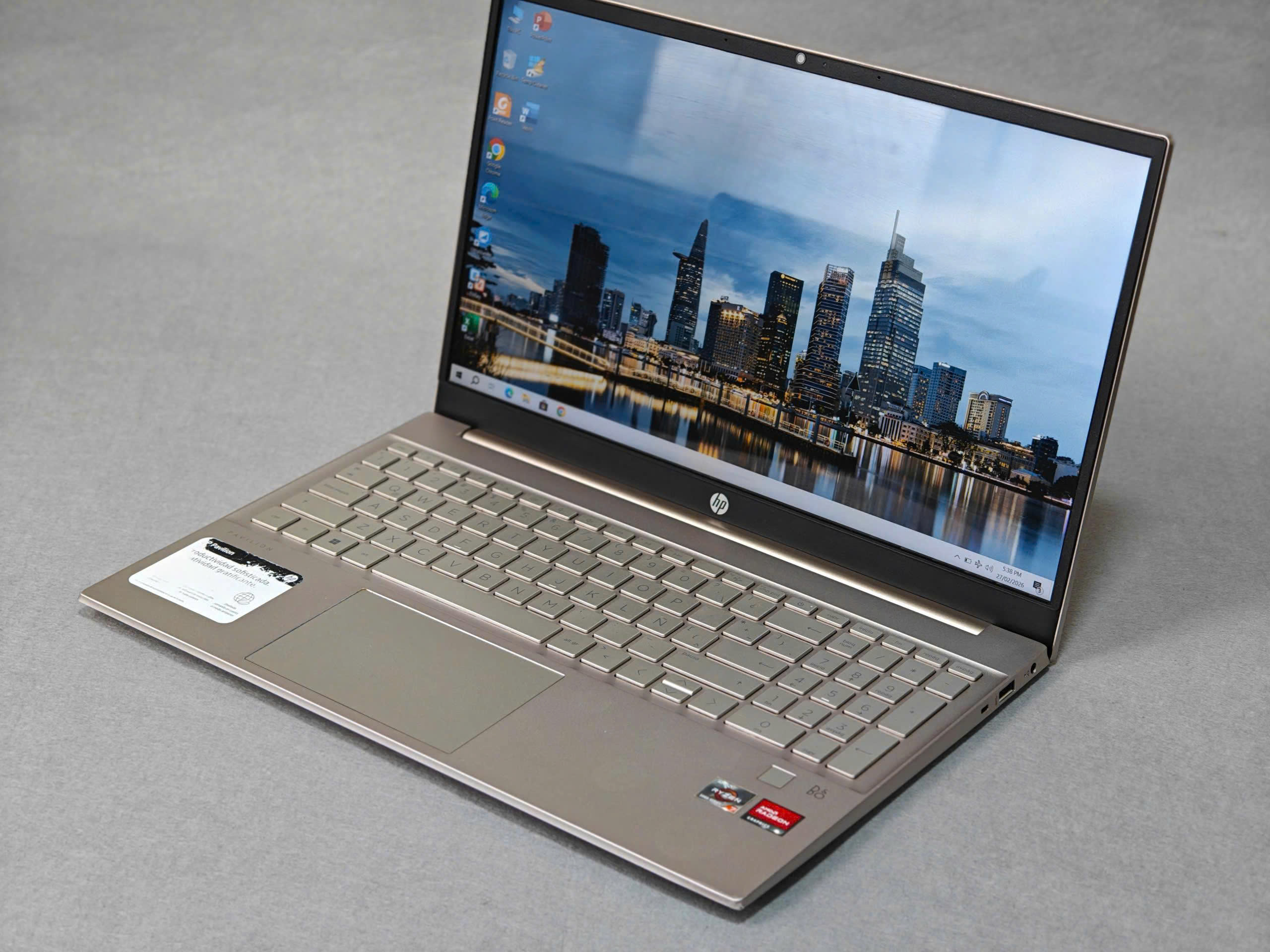 Laptop HP 15-EH Rzen 7-5700u Ram 8GB SSD 512GB Màn hình 15.6 FHD 