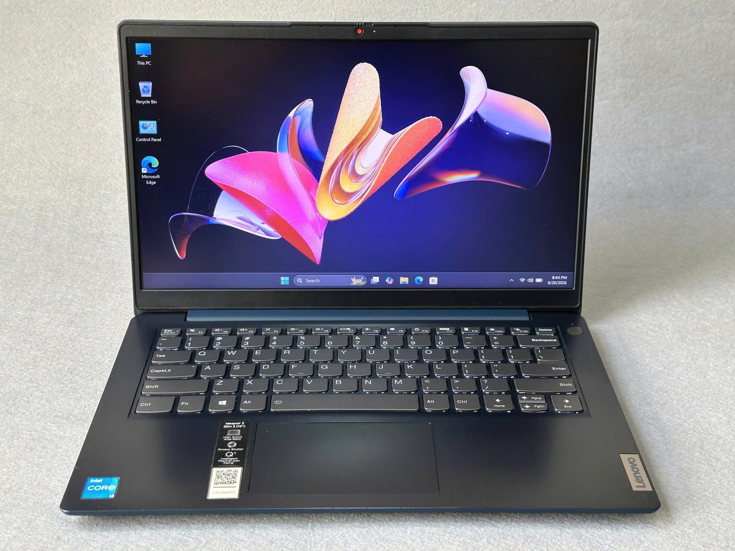 Laptop Lenovo IdeaPad Slim 3 14ITL6 Core i3 1115G4 RAM 8GB - LCD