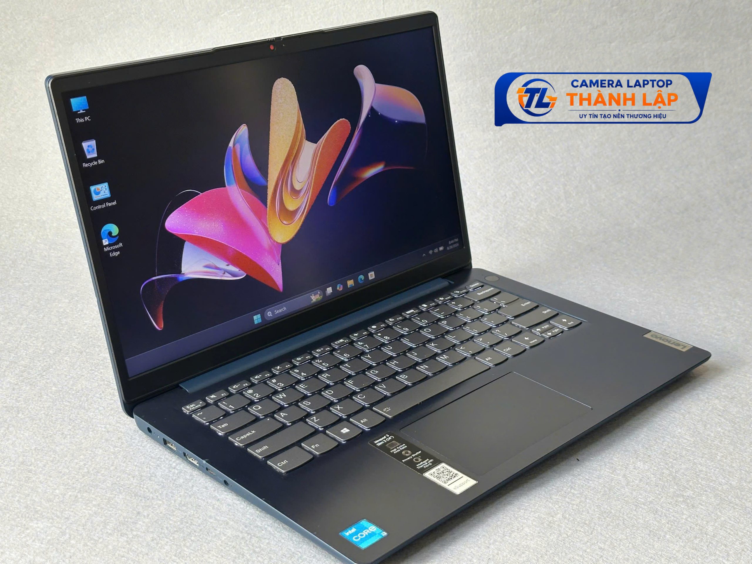 Lenovo IdeaPad Slim 3 14ITL6 Core i3