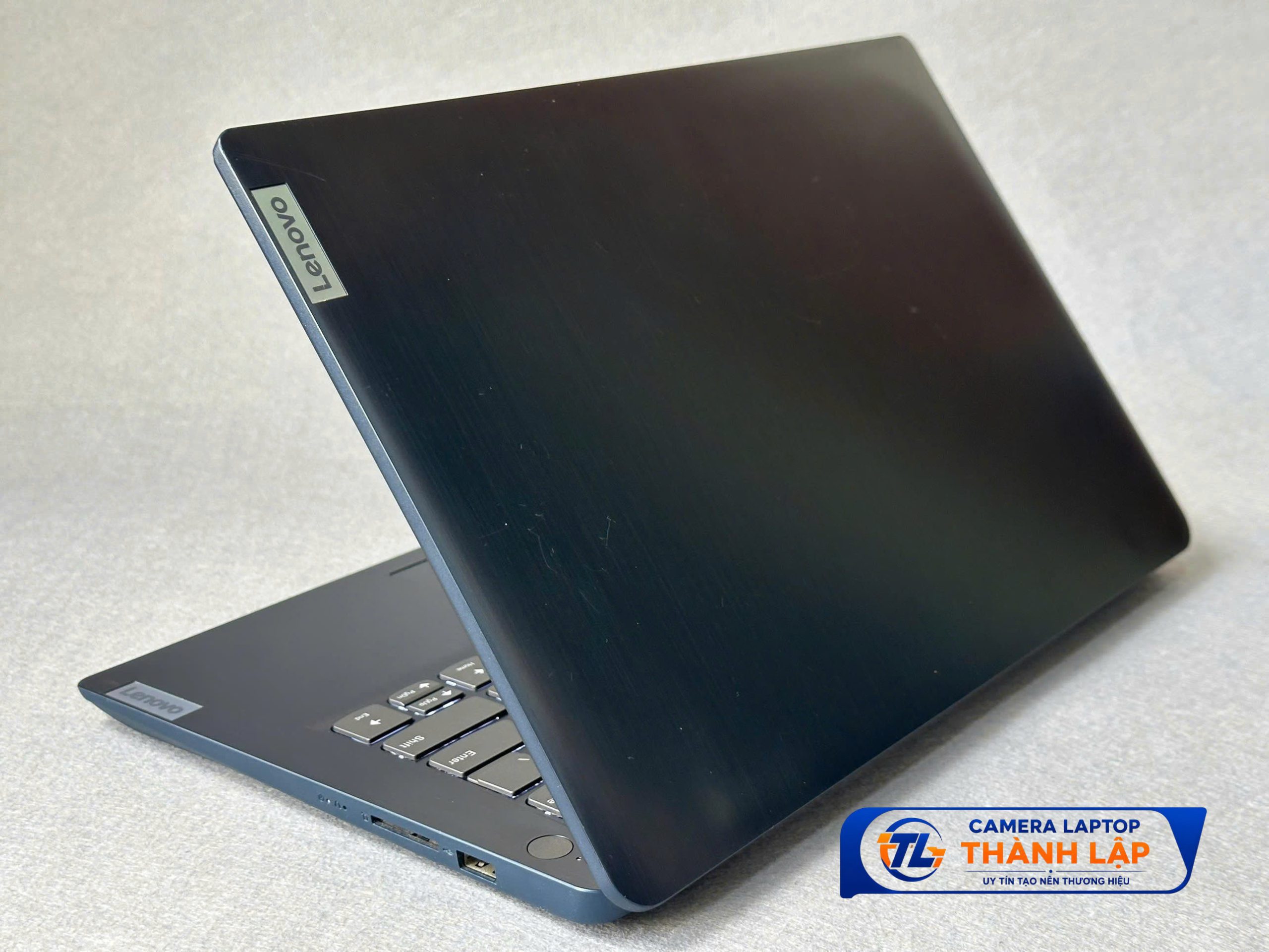 Lenovo IdeaPad Slim 3 14ITL6 Core i3